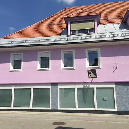 Haus Weisses Lamm Appartement Weitensfeld Buitenkant foto